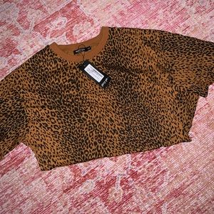 Cheetah print T-shirt